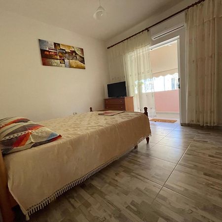 Avocado Balcony Lägenhet Sarandë Exteriör bild